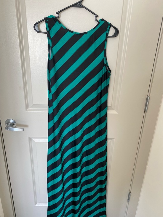 Espresso Black and Teal Diagonal Stripe Maxi Dress - Picture 2 of 3